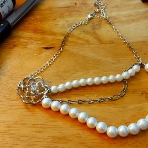Necklace silver and pearl from Avon worn a couple of times